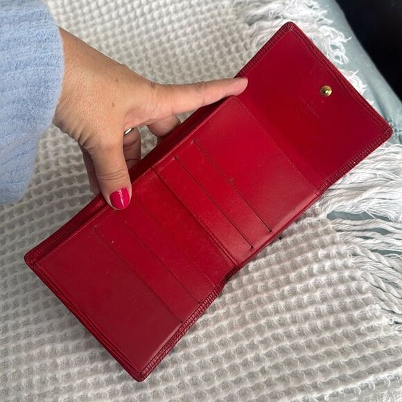 VTG *Louis Vuitton* Red Leather Epi Trifold Small Wallet Coin Purse - Picture 2 of 9
